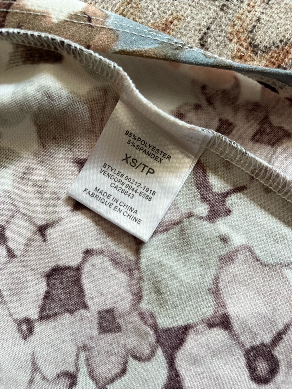 Eclipse Midi Dress with Mauve & Black Floral Print - Picture 4 of 6